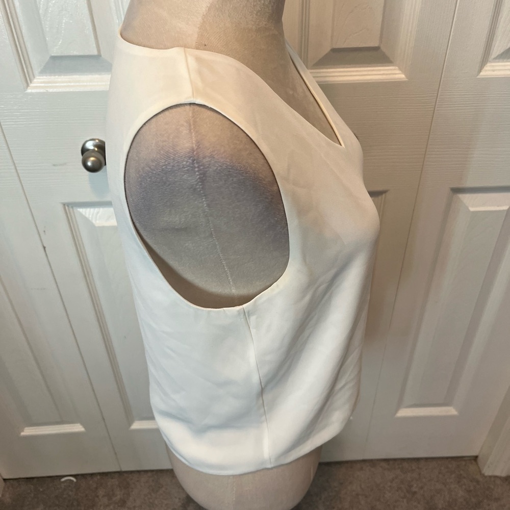 Babaton from Aritizia size S Elegant White Sleeveless Top - Picture 11 of 15